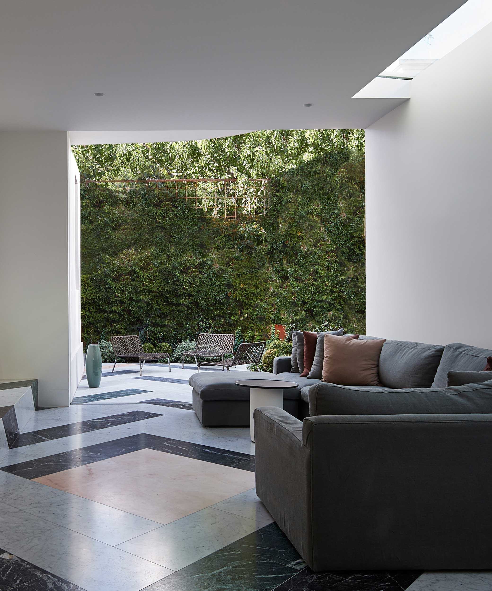 Susi Leeton | Hawksburn House